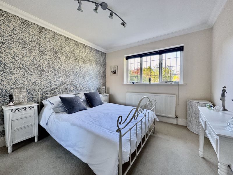 Manor Gardens Wooburn Green